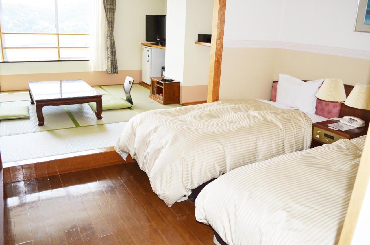 Oki Plaza Hotel Okinoshima (Shimane) Exterior foto