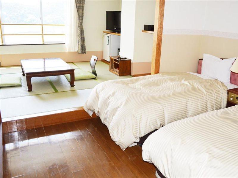 Oki Plaza Hotel Okinoshima (Shimane) Exterior foto